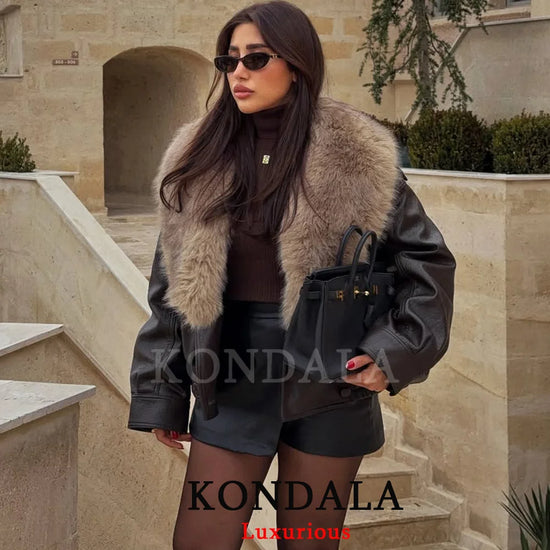Giacca Donna Effetto Pelle con Collo Effetto Pelliccia - immagine 4