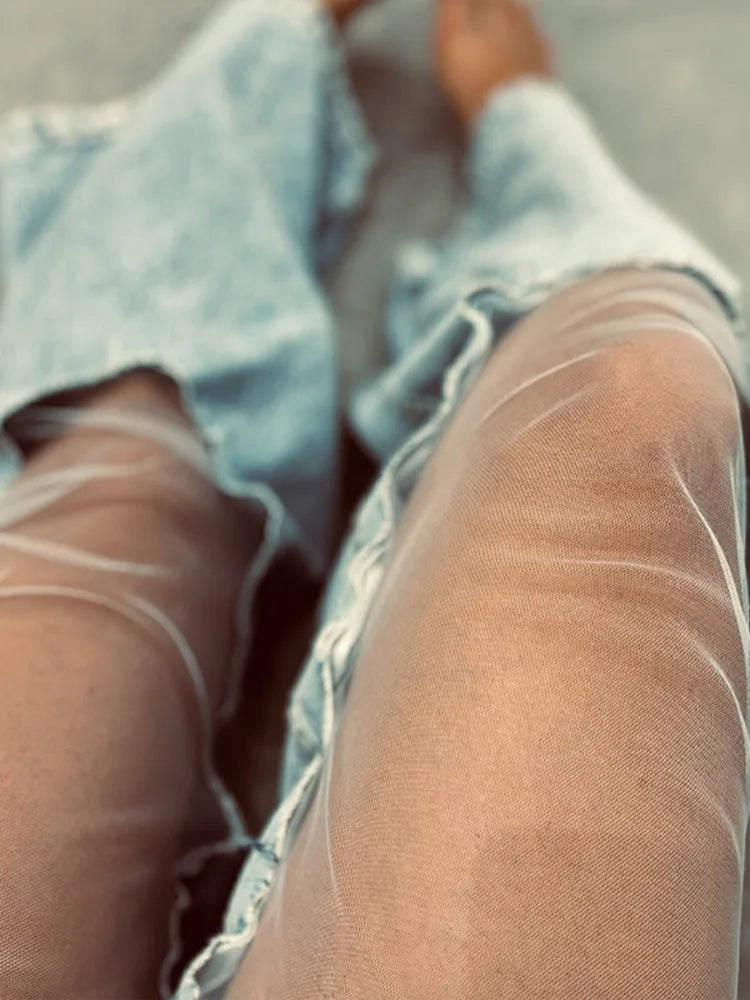 Jeans donna 2025 con pannelli mesh al ginocchio – denim hip-hop a vita alta, stile streetwear trasparente