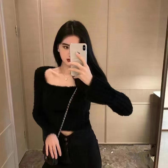 Maglione corto in maglia per l’autunno/inverno