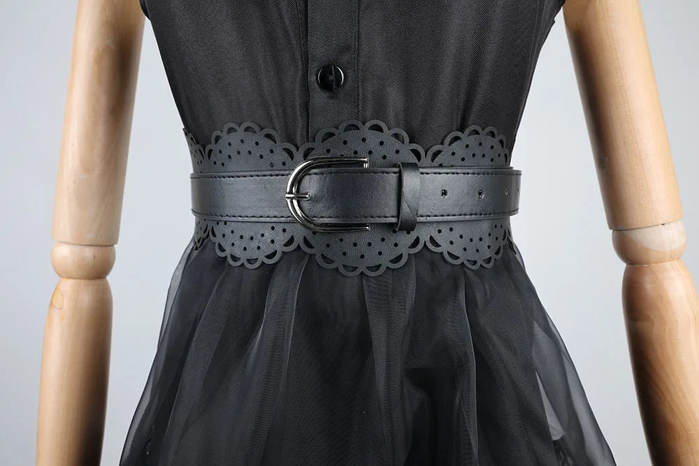 Costume Halloween Wednesday Addams 2025 ‒ abito nero elegante con pizzo & cut-out per party e role play