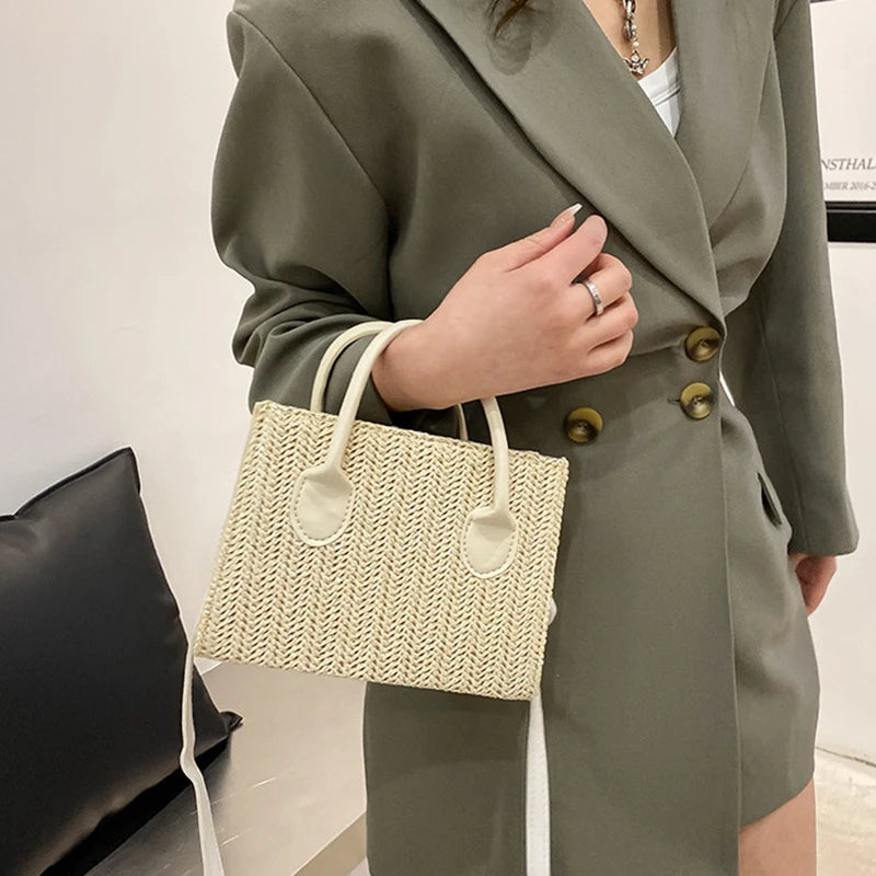 Borsa Tracolla Donna in Paglia Intrecciata – Stile Casual