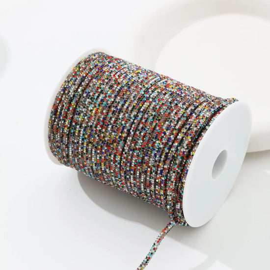 Corda in Cotone con Strass in Vetro 4 mm – 5 Metri Applicabile con Ferro o Cucitura per Abiti, Borse e Scarpe