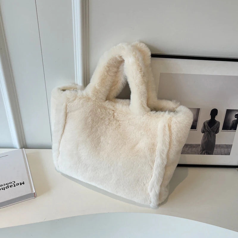 Shopper Tote Donna in Ecopelliccia Invernale – Borsa Furry Fluffy a Tracolla o Spalla