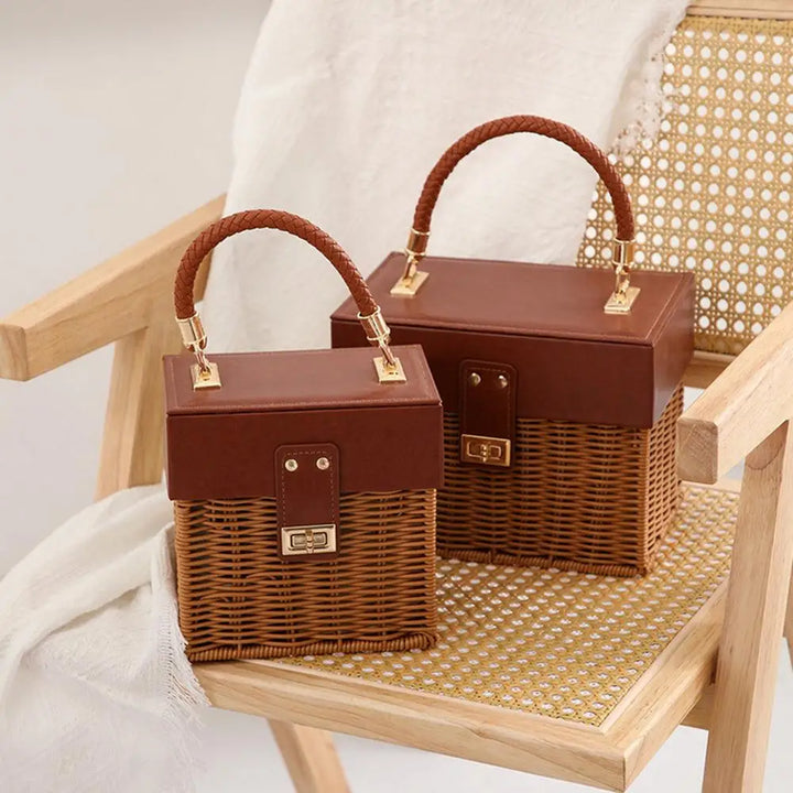 Borsa a Tracolla in Rattan Nera per Donna – Stile Casual Estivo, Fatto a Mano, Forma Box, Perfetta per Viaggi e Spiaggia
