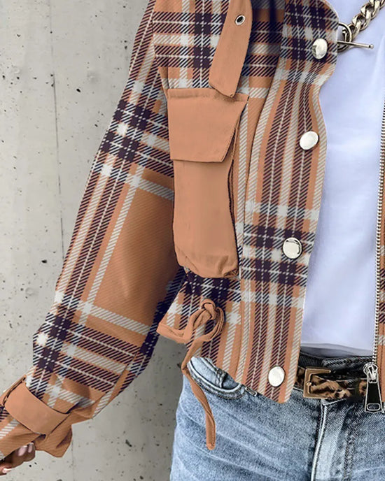 Giacca donna slim girocollo con tasche e bottoni – elegante e casual per autunno/inverno 2025