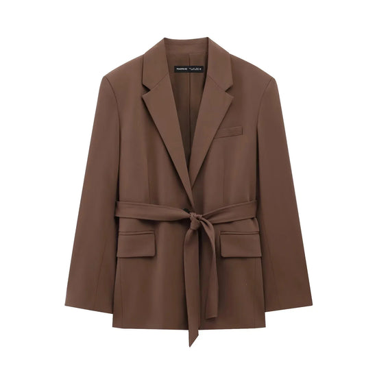 Completo donna ufficio 2025 ‒ blazer “shrug” + pantaloni lunghi dritti, stile elegante casual con cintura, perfetto