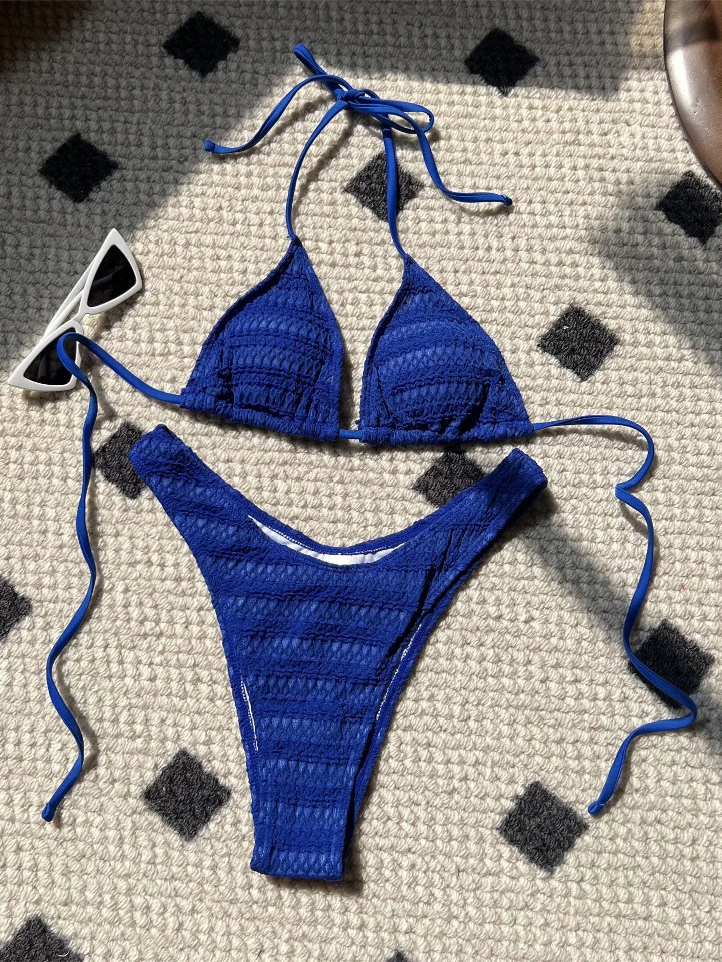 Bikini uncinetto effetto handmade – Novità estate 2025