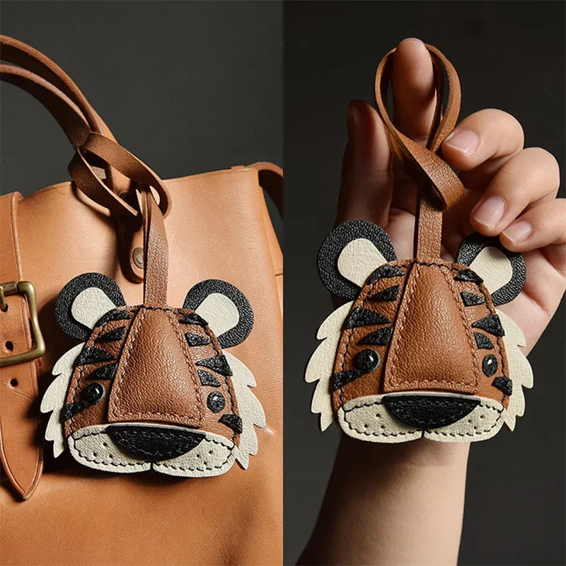 Ciondolo in Pelle a Forma di Animale – Portachiavi Artigianale per Borse e Zaini