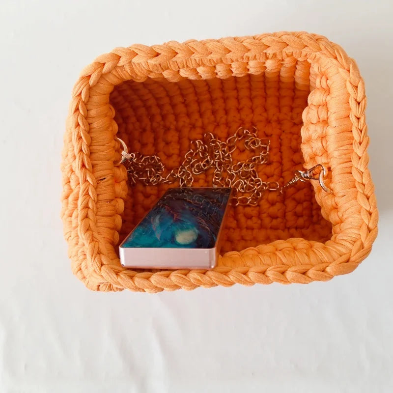 Clutch donna crochet fatta a mano – pochette artigianale intrecciata ideale per il giorno