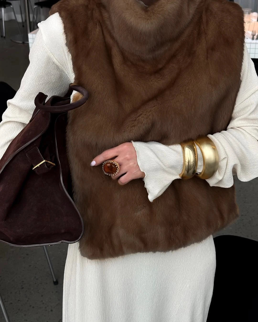 Cappotto donna in pelliccia sintetica dal taglio ampio