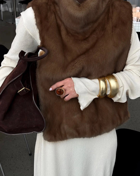 Cappotto donna in pelliccia sintetica dal taglio ampio