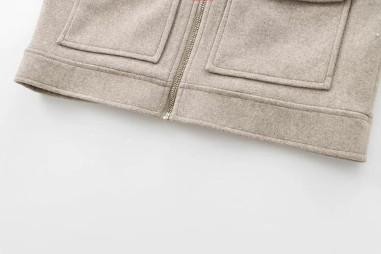 Giacca corta donna con zip, colletto e tasche - foto 21 della galleria