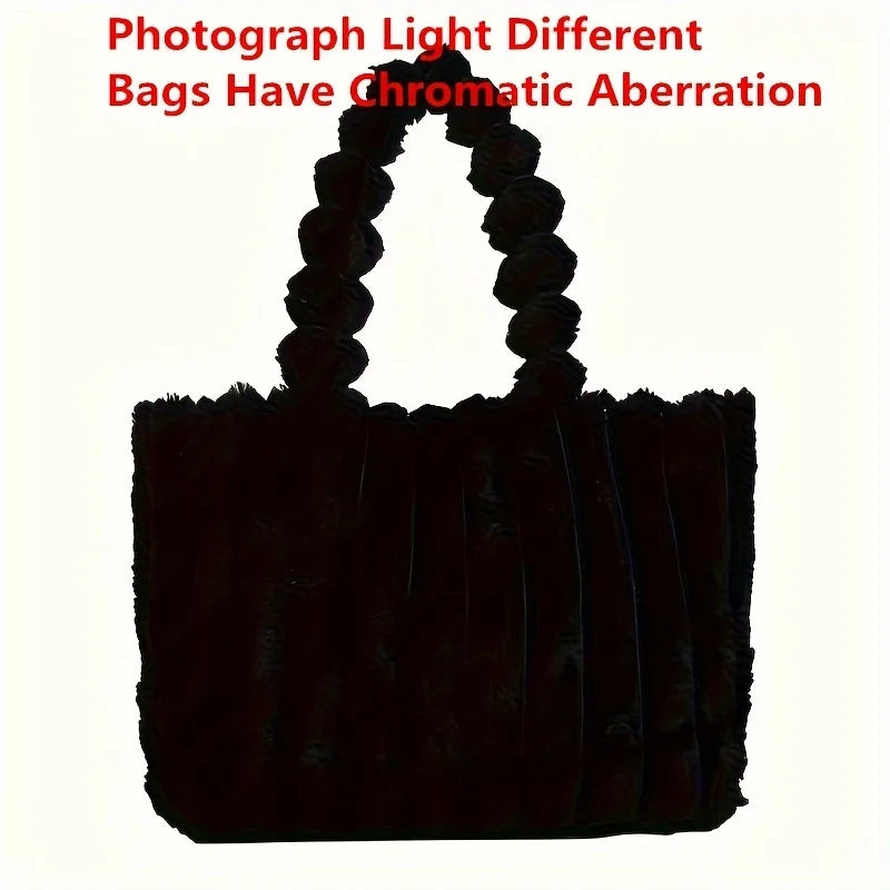 Tote bag rigata in faux fur – Borsa soffice a spalla a righe