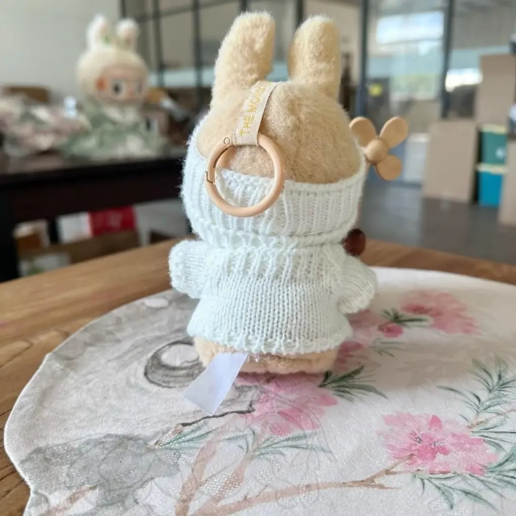 Set di abbigliamento per bambola Labubu da 17 cm – Cappello orso e maglione con cuore