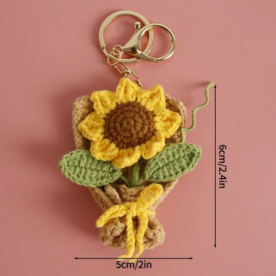 Portachiavi fiore all’uncinetto artigianale – charm amigurumi handmade per borse e chiavi