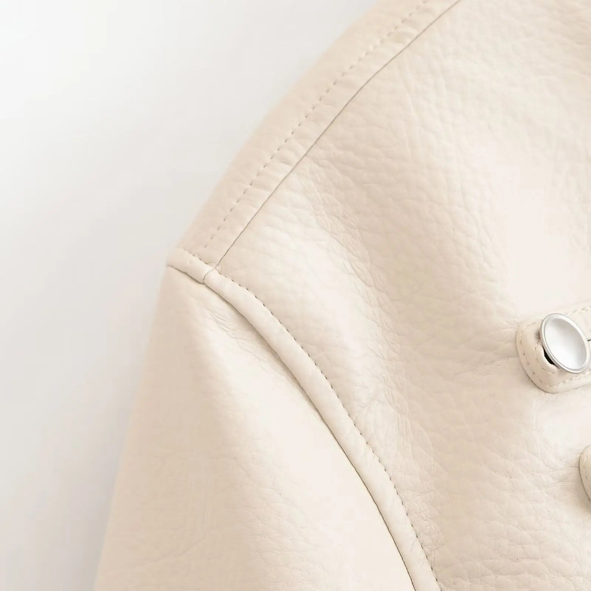 Giacca Cropped Donna con Bottoni e Fit Slim - immagine 18