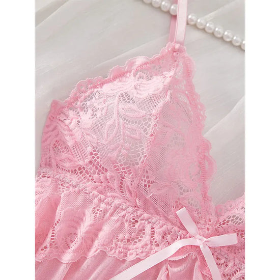 Completo lingerie plus size in pizzo con reggiseno, perizoma e vestaglia trasparente – Set elegante e romantico