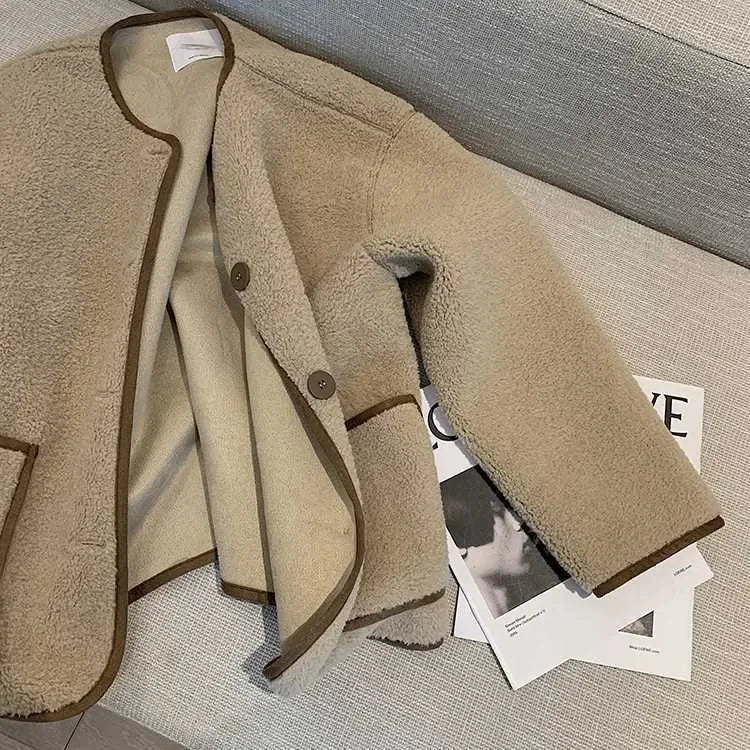 Giacca corta in pelliccia d'agnello donna – Cappotto oversize imbottito per l'inverno, taglie piccole disponibili