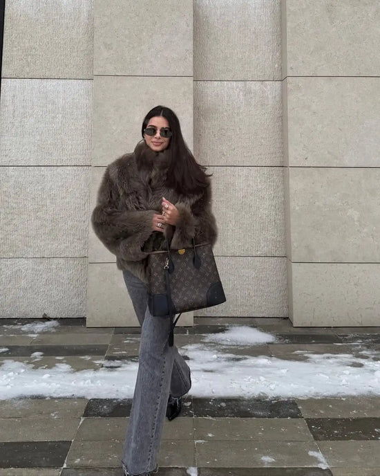 Giacca corta in pelliccia sintetica marrone donna 2025 – maniche lunghe, collo alto, stile urbano e caldo