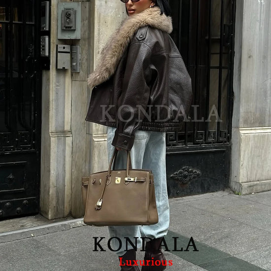 Giacca Donna Effetto Pelle con Collo Effetto Pelliccia - immagine 14
