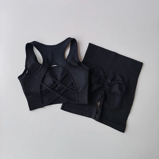 Set seamless donna 2025 – top sportivo e shorts vita alta, look fitness elegante e funzionale