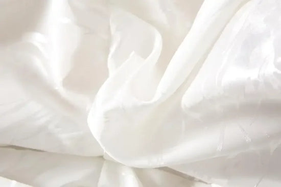 Cappotto lungo in pelliccia sintetica con cappuccio – giacca maxi donna calda e lussuosa per l'inverno 2025