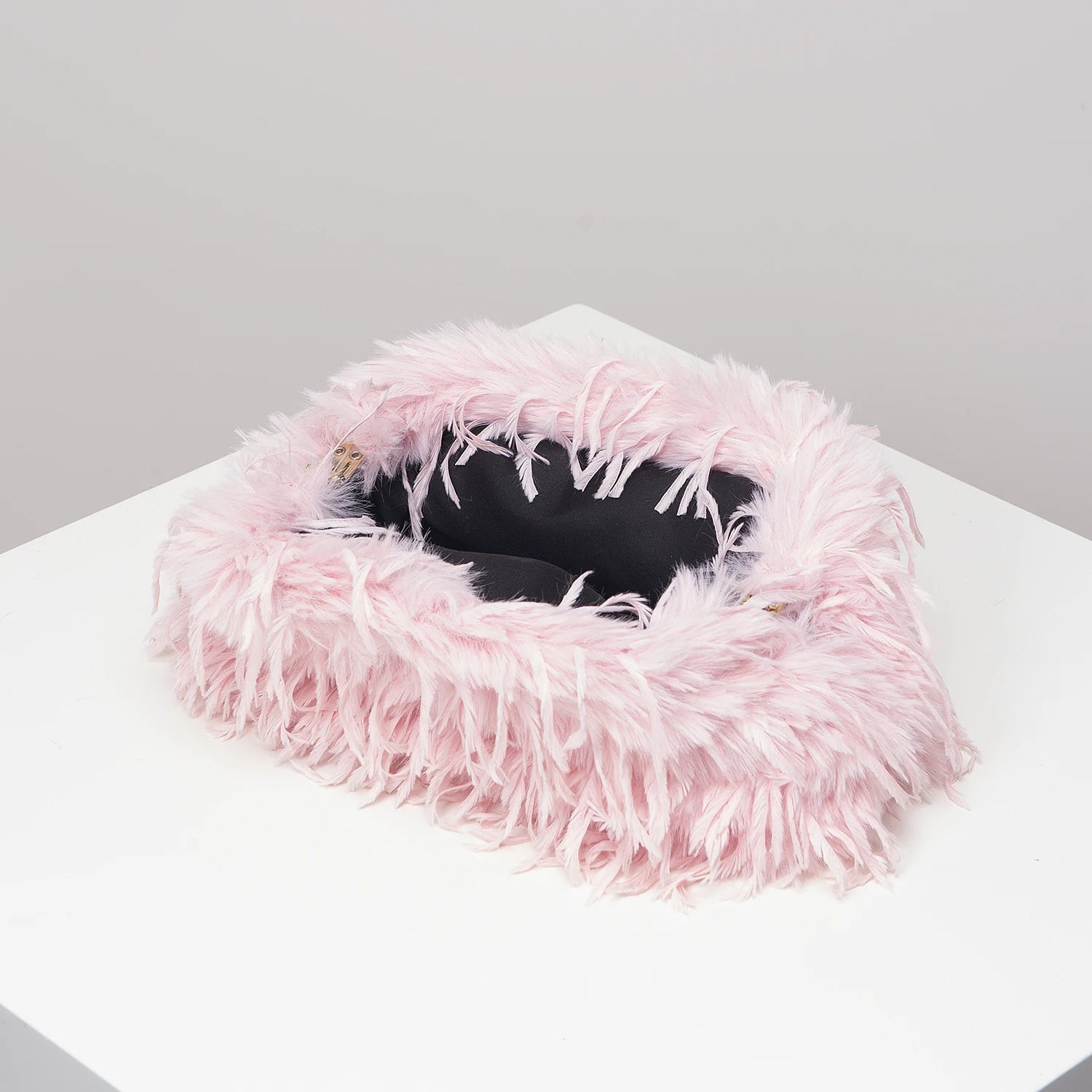 Clutch Y2K “Dopamine Style” in peluche candy-color – borsa da sera / clip bag fashion