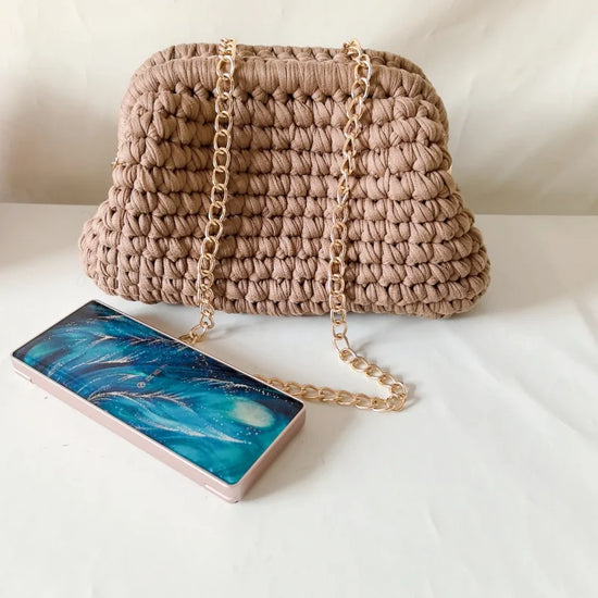 Clutch donna crochet fatta a mano – pochette artigianale intrecciata ideale per il giorno