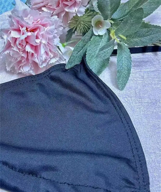 Bikini String Semi-Trasparente – Abbronzatura Uniforme sotto il costume da bagno