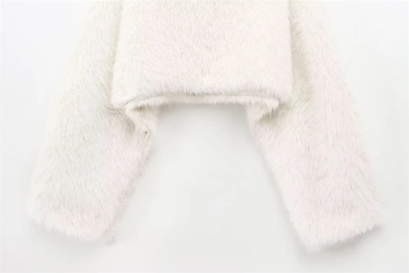 Maglia donna effetto pelliccia corta con girocollo