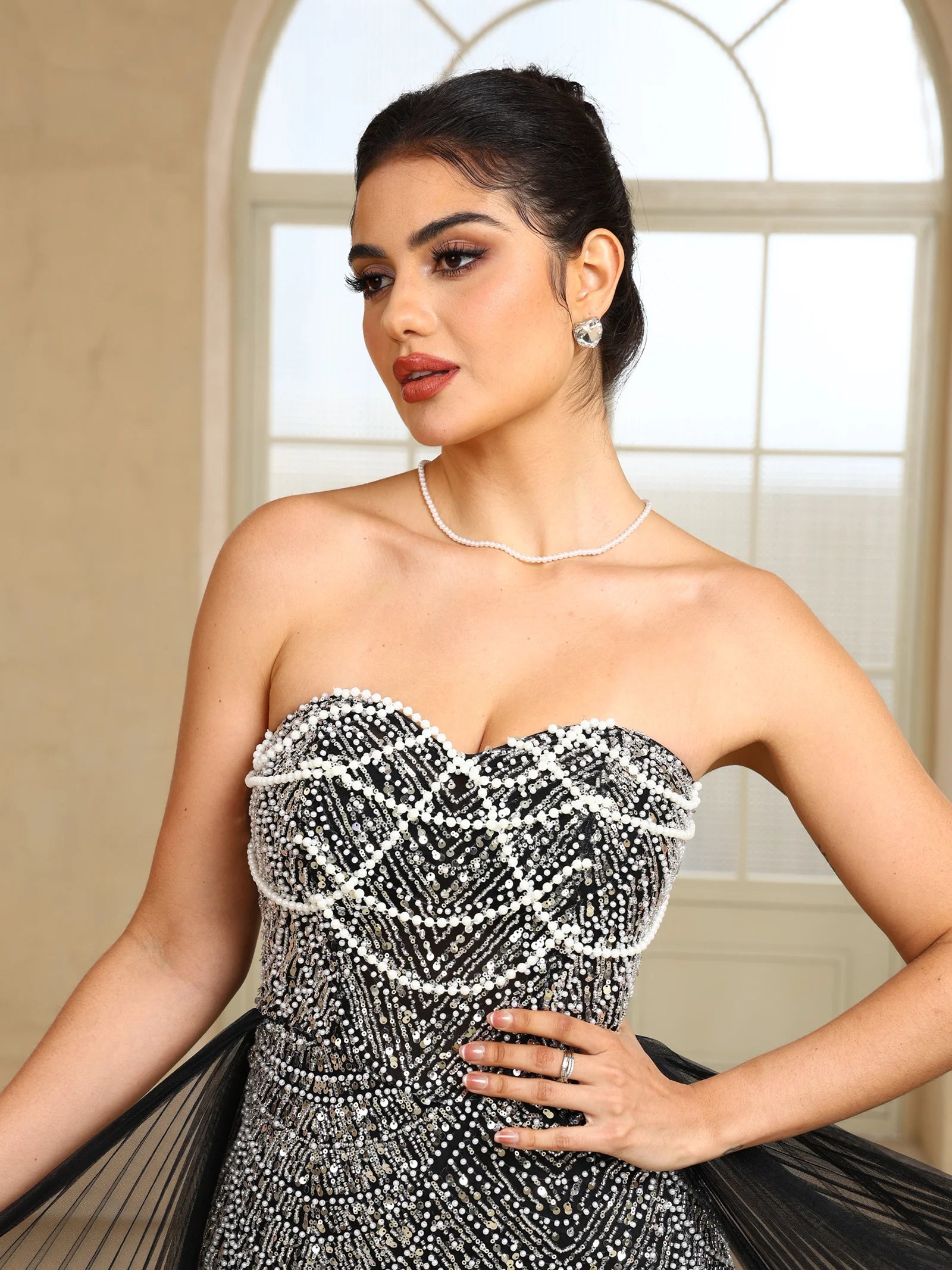 Abito Lungo Elegante con Spacco Alto – Vestito da Cerimonia e Gala