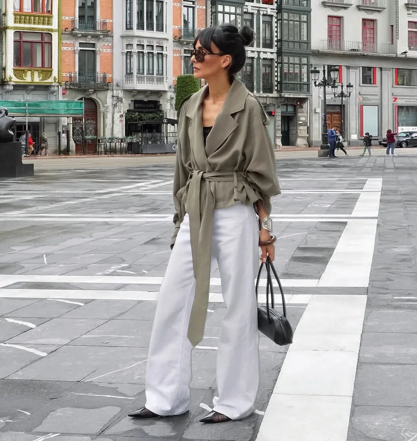 Trench coat corto con lacci per donna – Giacca a maniche lunghe, colletto a revers, abbottonatura singola, stile casual elegante per la primavera/autunno 2025