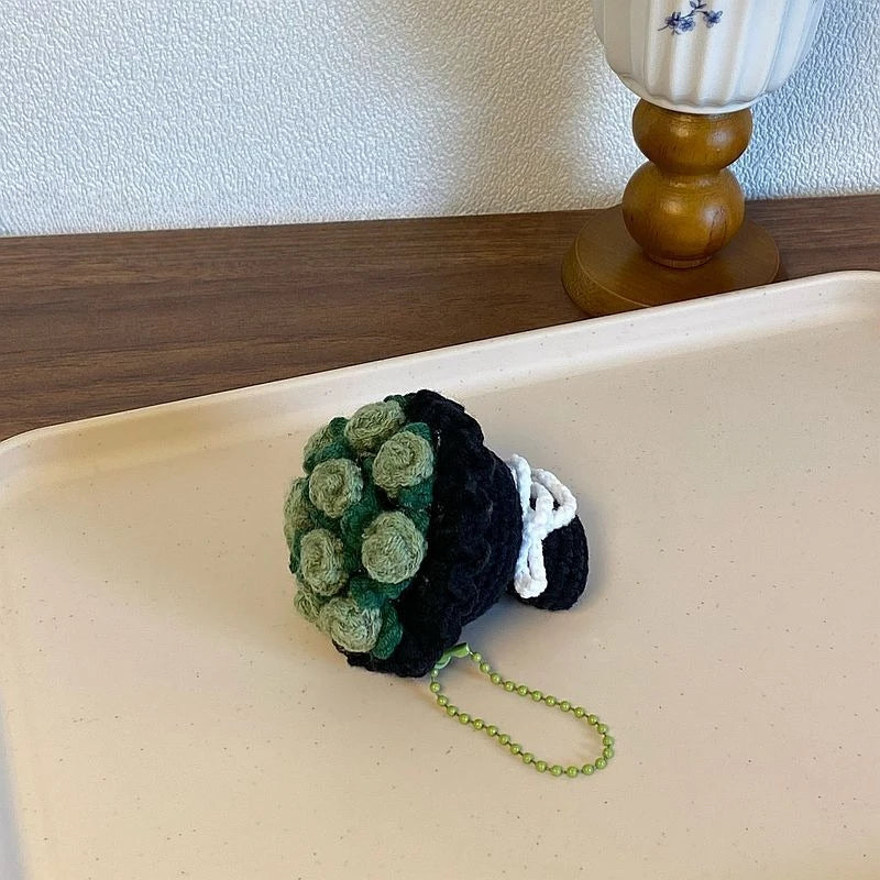 Portachiavi handmade a mini bouquet di fiori all’uncinetto – regalo dolce e artigianale