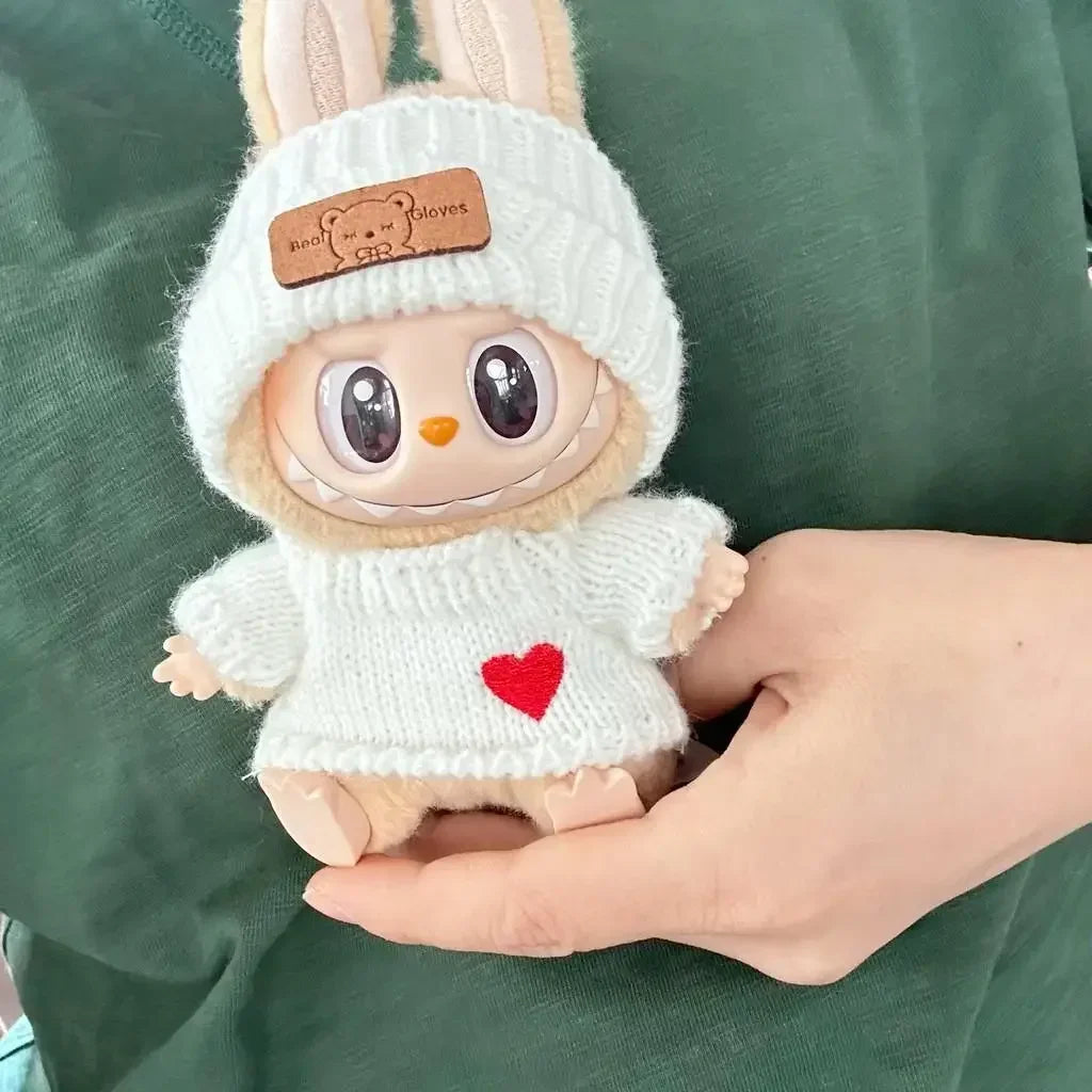 Set di abbigliamento per bambola Labubu da 17 cm – Cappello orso e maglione con cuore