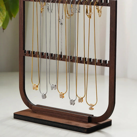 Collana iniziale personalizzabile A–Z con pavé di zirconi – acciaio, elegante