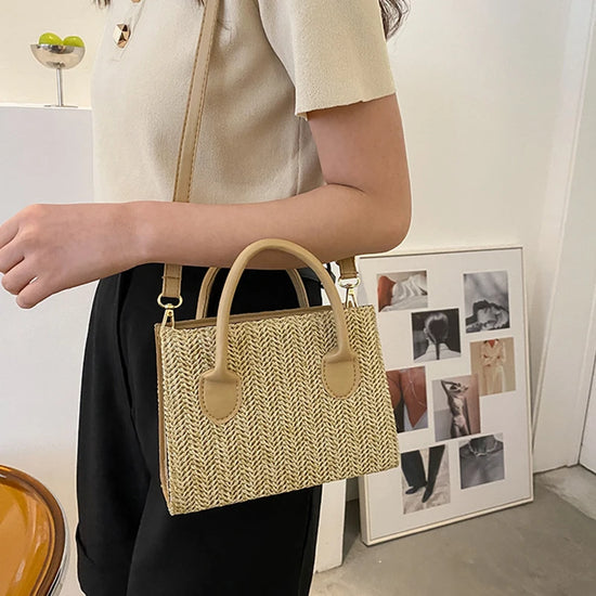 Borsa Tracolla Donna in Paglia Intrecciata – Stile Casual