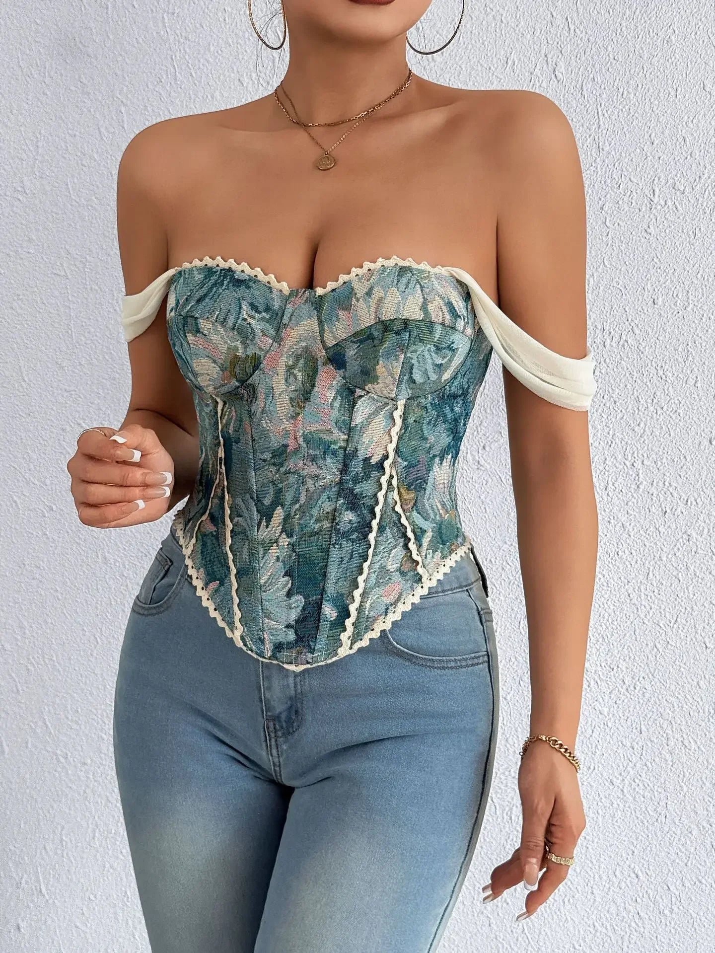 Top Donna in Pizzo Ricamato – Corsetto Elegante e Sexy
