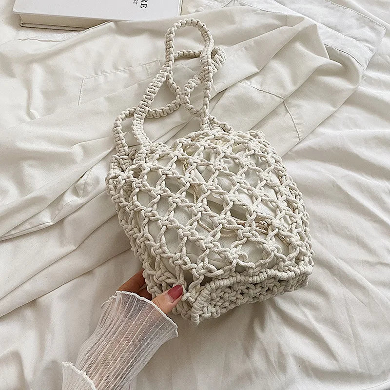 Borsa a secchiello in paglia intrecciata a mano – con coulisse e tracolla, perfetta per spiaggia e shopping
