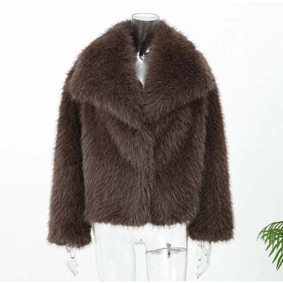 Pelliccia corta donna marrone con collo a rever