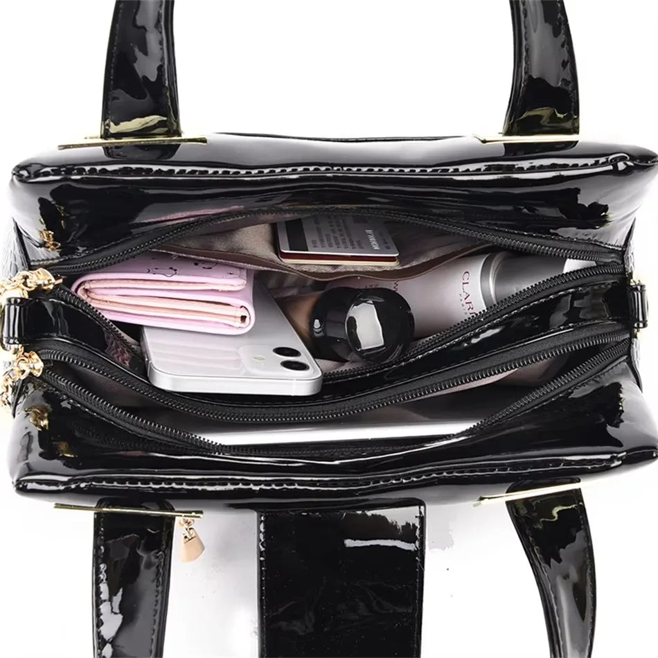 Borsa a tracolla donna con tasche e scomparti - foto 91 della galleria