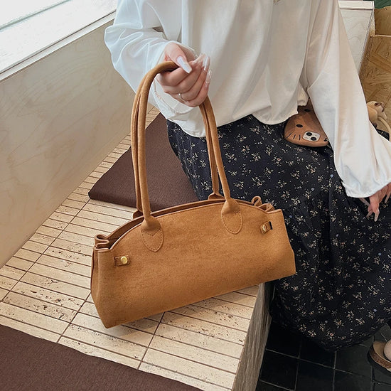 Borsa baguette tote in suede 2025 – stile underarm sofisticato, capiente e raffinato per donne commuter