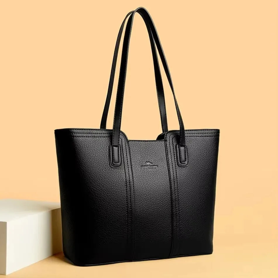 Borsa a tracolla donna con tasche e scomparti - foto 97 della galleria