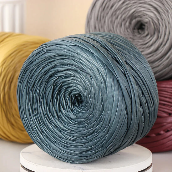 Filo in pelle sintetica nappa opaca 200 g – Filo grosso per uncinetto / knitting, perfetto per borse, scarpe, decorazioni fai-da-te