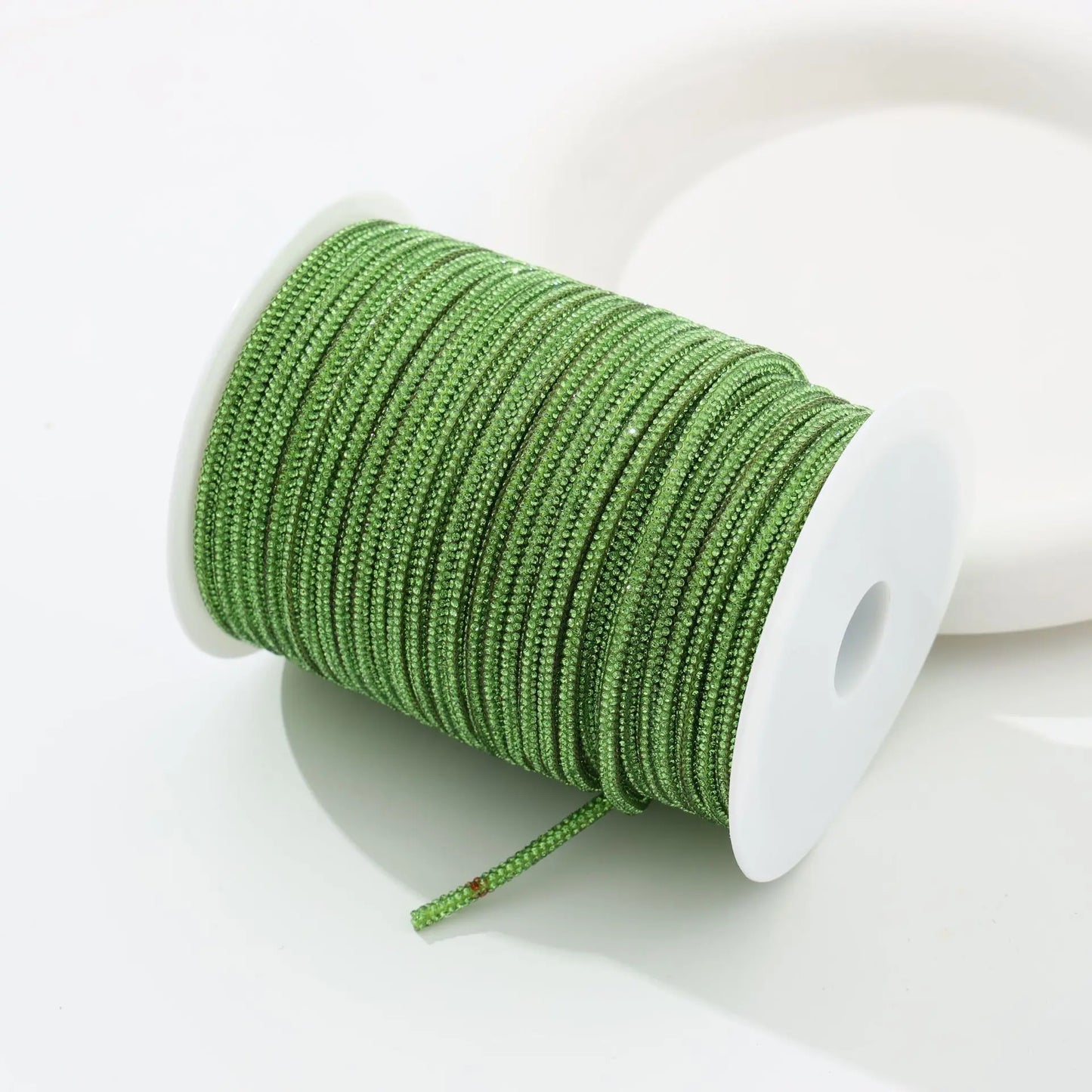 Corda in Cotone con Strass in Vetro 4 mm – 5 Metri Applicabile con Ferro o Cucitura per Abiti, Borse e Scarpe