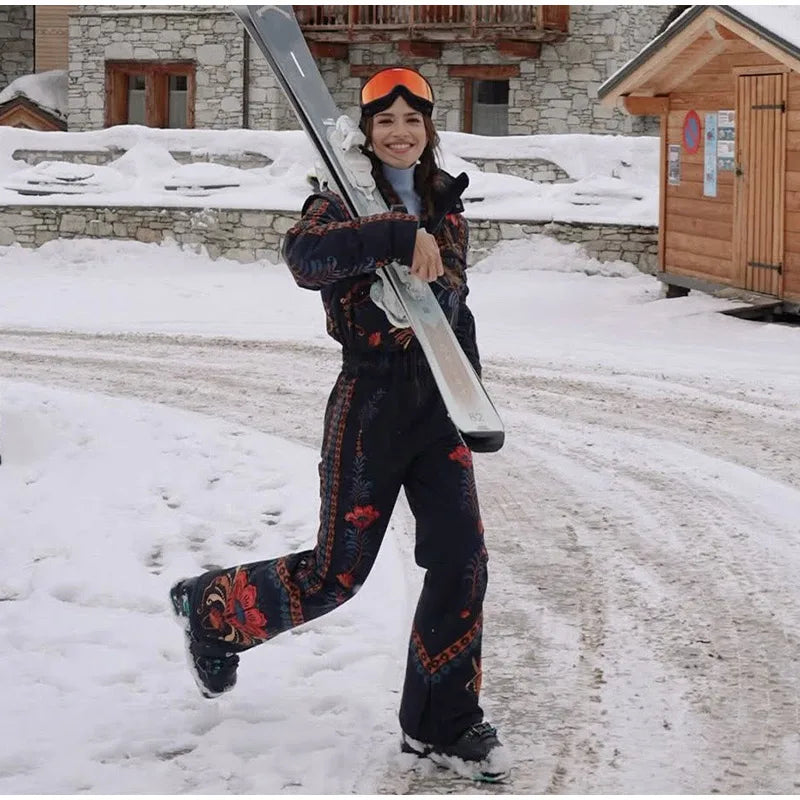Tuta da neve donna con cappuccio, bianca o fantasia