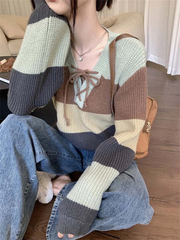 Pullover donna a righe multicolore con scollo lacciato – Maglione crop a maniche lunghe, knit casual autunno/inverno
