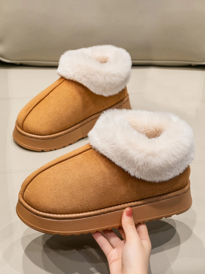 Snow boots donna 2025 – stivaletti fluffy in faux fur e suede, comodi indoor/outdoor, antiscivolo e super caldi