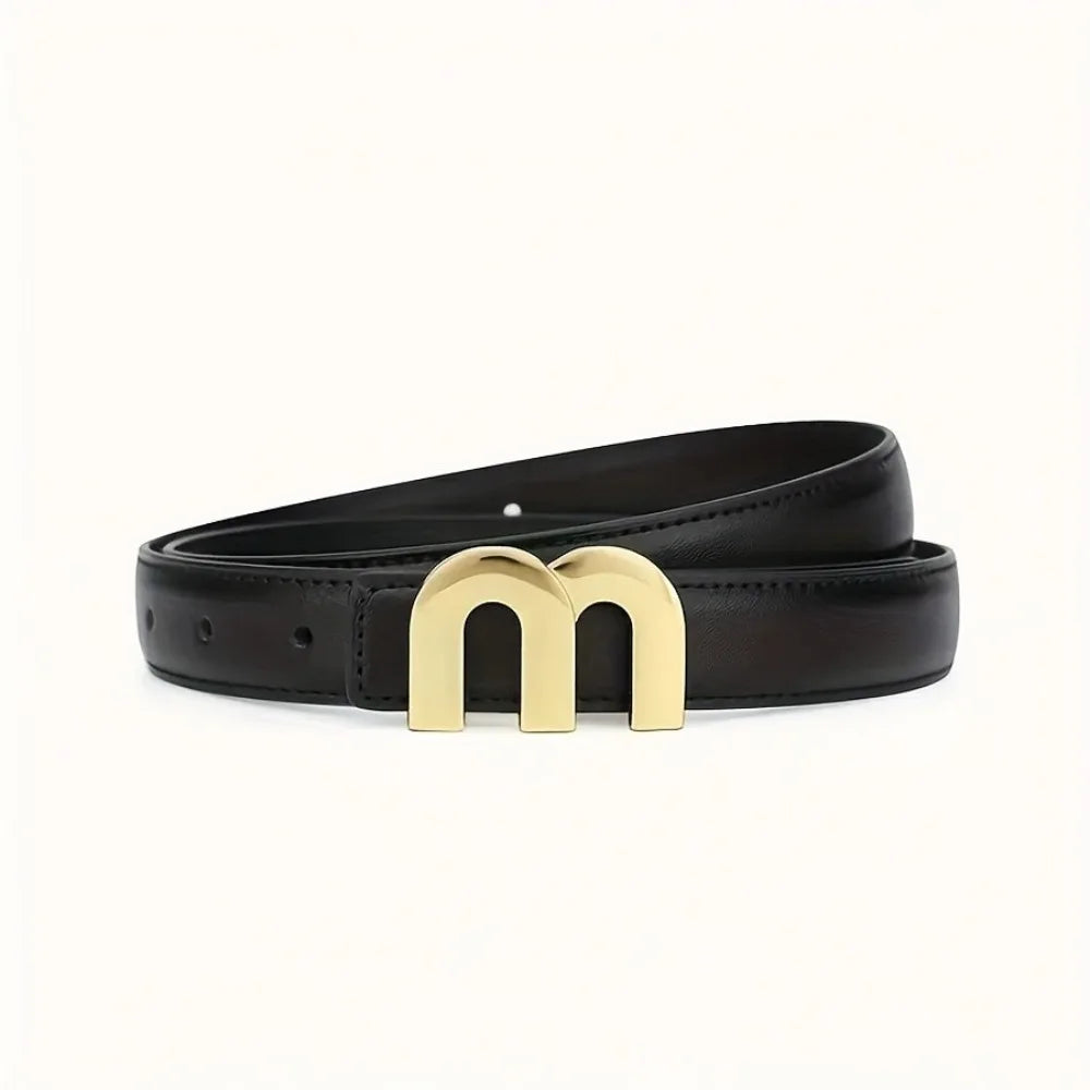 Cintura donna in PU leather con fibbia dorata “M” – cintura slim moda 2025 adatta a jeans, abiti, look casual chic