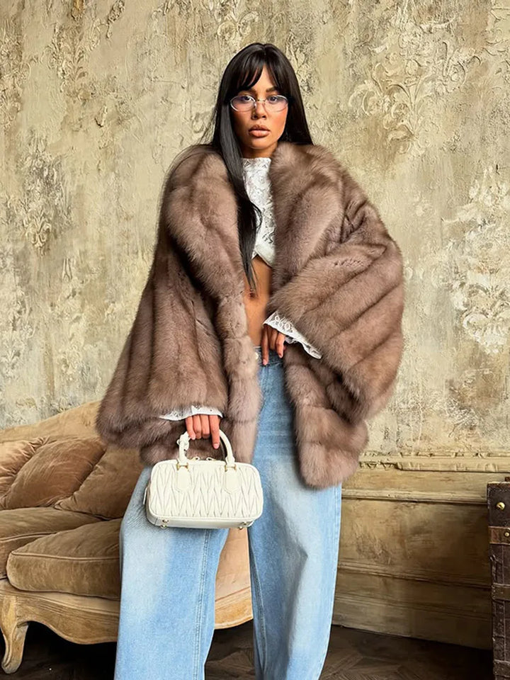 Cappotto lungo in pelliccia sintetica con colletto a revers – giacca maxi donna calda e lussuosa per l'inverno 2025