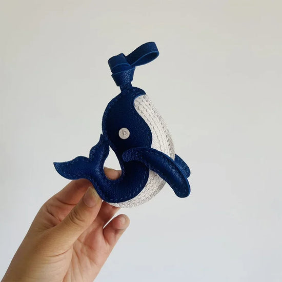 Ciondolo in Pelle a Forma di Animale – Portachiavi Artigianale per Borse e Zaini